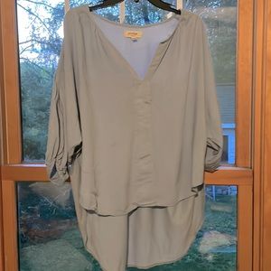 Porridge Clothing slate blue blue high-low‎ shirt